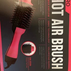 Hot air brush blow dryer